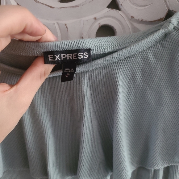 Onsie - Picture 4 of 4